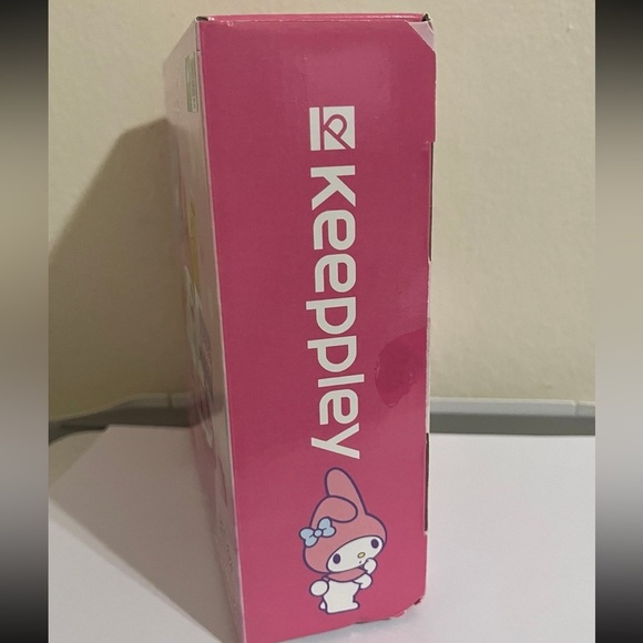 My Melody Cupcake Building Set Keeppley (Legos) - Picture 3 of 6